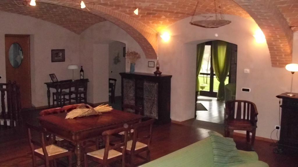 Locanda Del Molino Vecchio Magliano Alfieri Pokoj fotografie