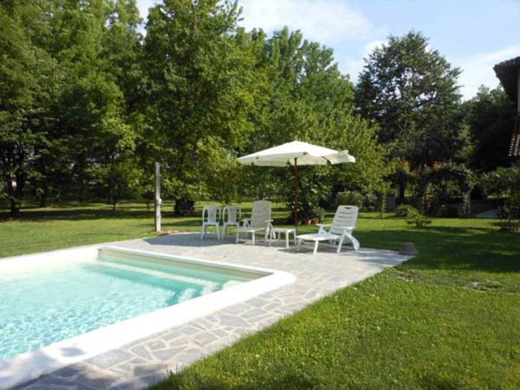 Locanda Del Molino Vecchio Magliano Alfieri Pokoj fotografie